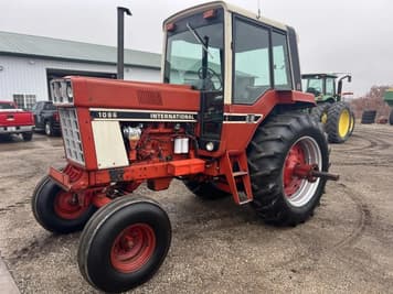 Main image International Harvester 1086
